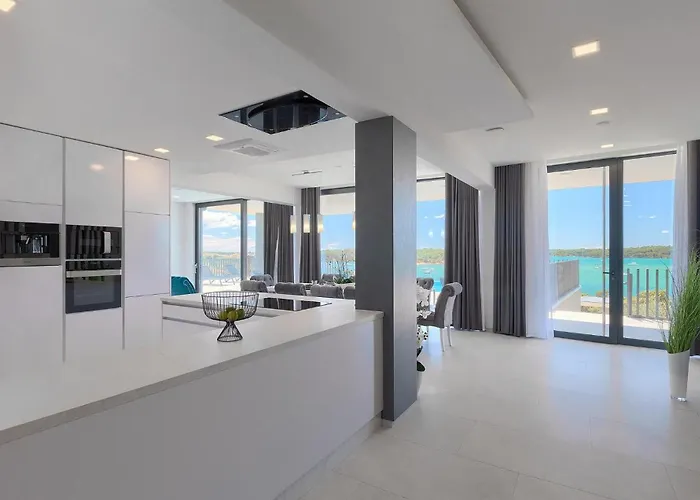 Marme Vikendica Medulin